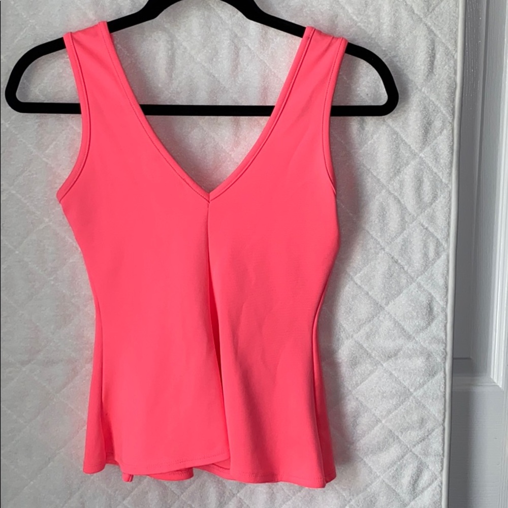 Flattering top - Picture 3 of 3
